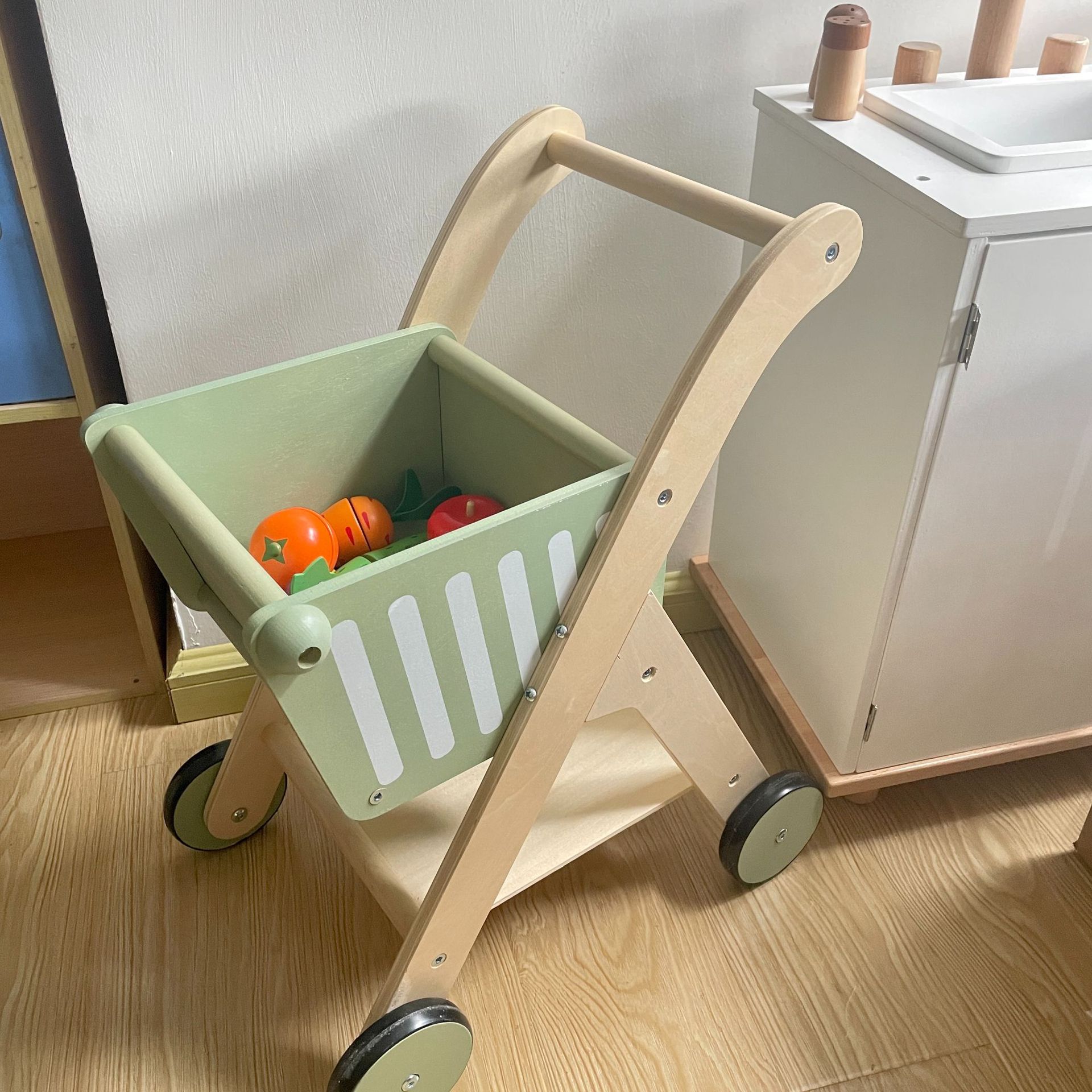 INS Kids عربة تسوق خشبية مقلدة - مراجعة Kids Toys Shop وسعره